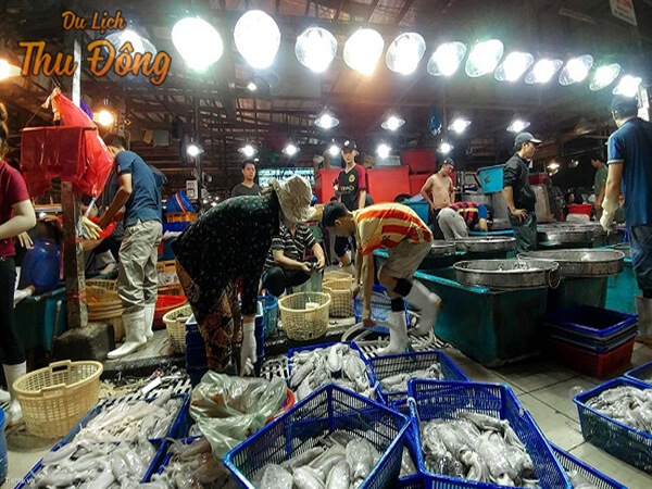 Khu chợ hải sản bạc liêu