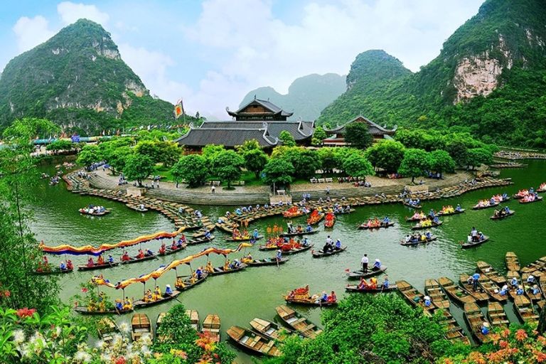 Tổng hợp TOP 4 địa điểm cắm trại Ninh Bình view đẹp cự tuyệt