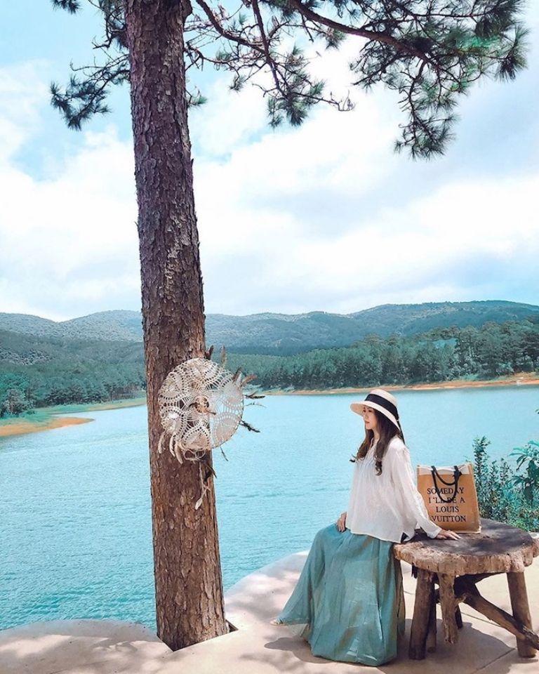 Hồ Yên Thắng – Cắm trại ở Ninh Bình